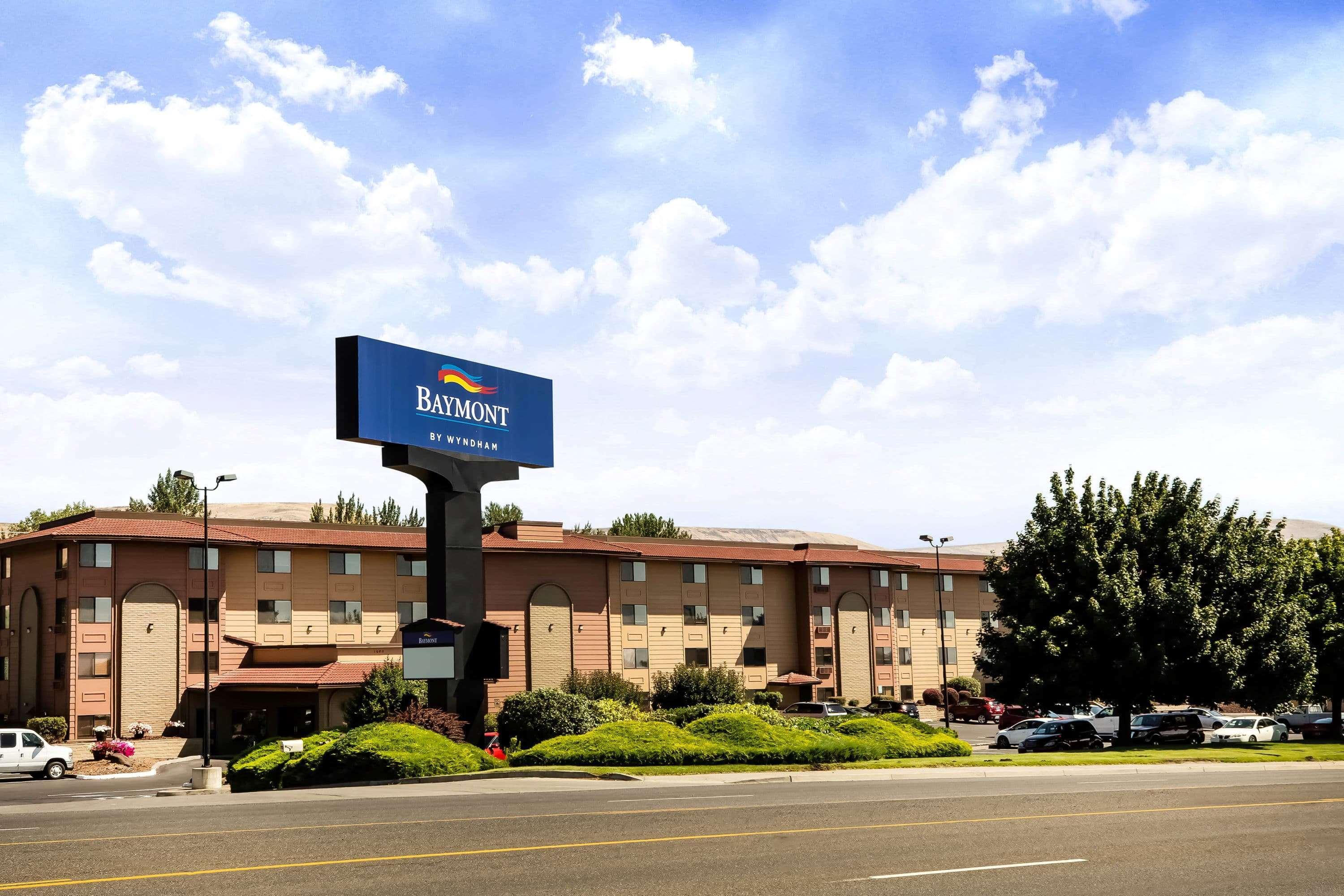 Baymont By Wyndham Yakima Riverfront Екстер'єр фото