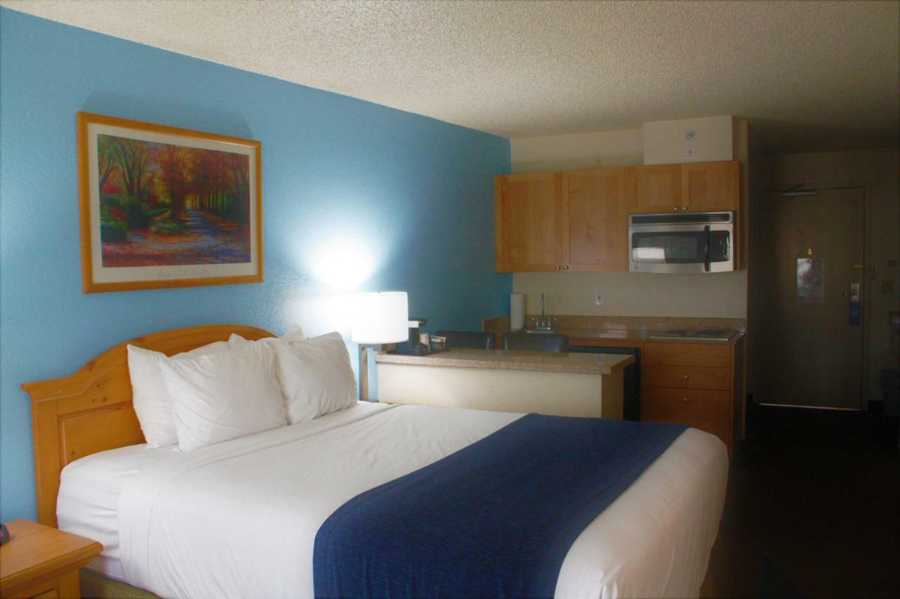Baymont By Wyndham Yakima Riverfront Екстер'єр фото